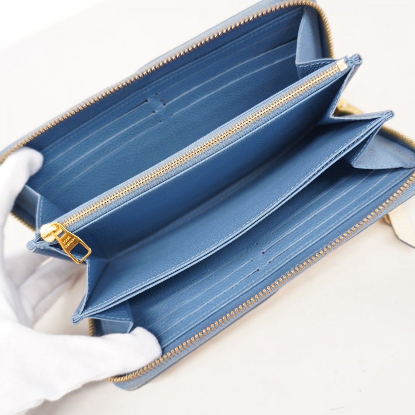 Louis Vuitton Monogram Empreinte Zippy Wallet M63925