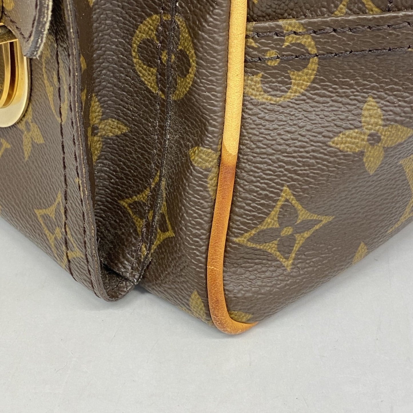 Louis Vuitton Monogram Manhattan Pm Handbag M40026 Brown
