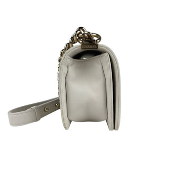 Chanel Boy Chanel Leather Shoulder Bag