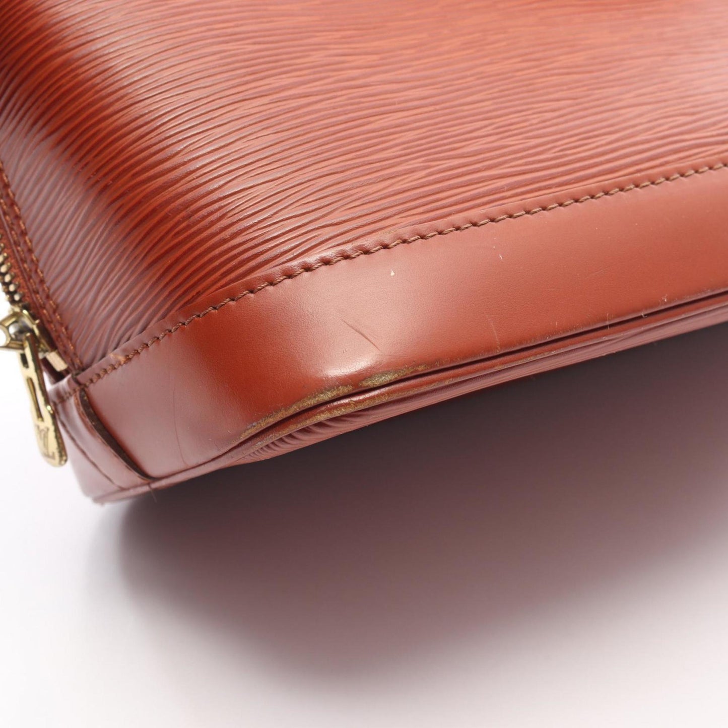 Louis Vuitton Alma Epi Kenya Brown Leather Handbag