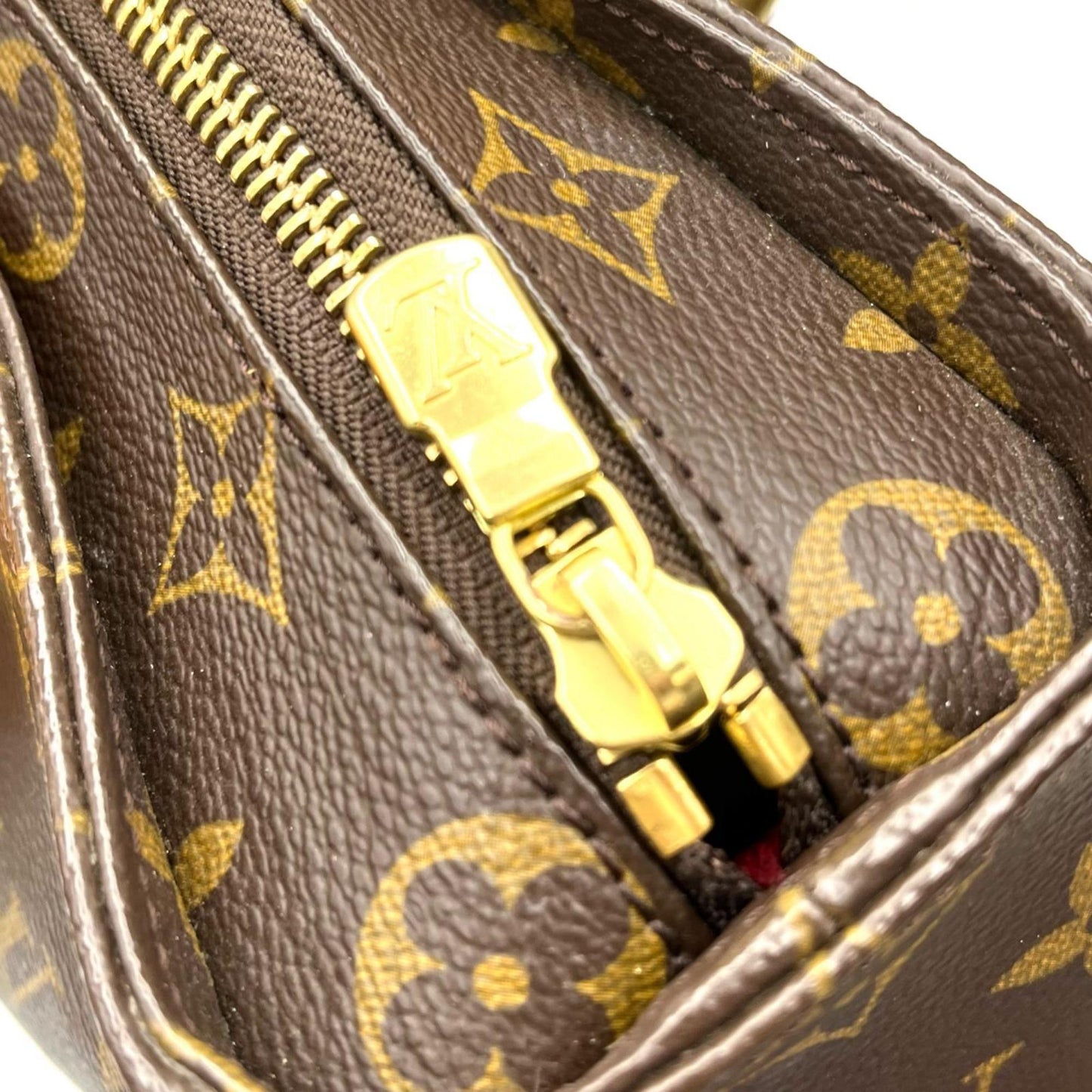 Louis Vuitton Multiply Cite M51162 Monogram Canvas Handbag
