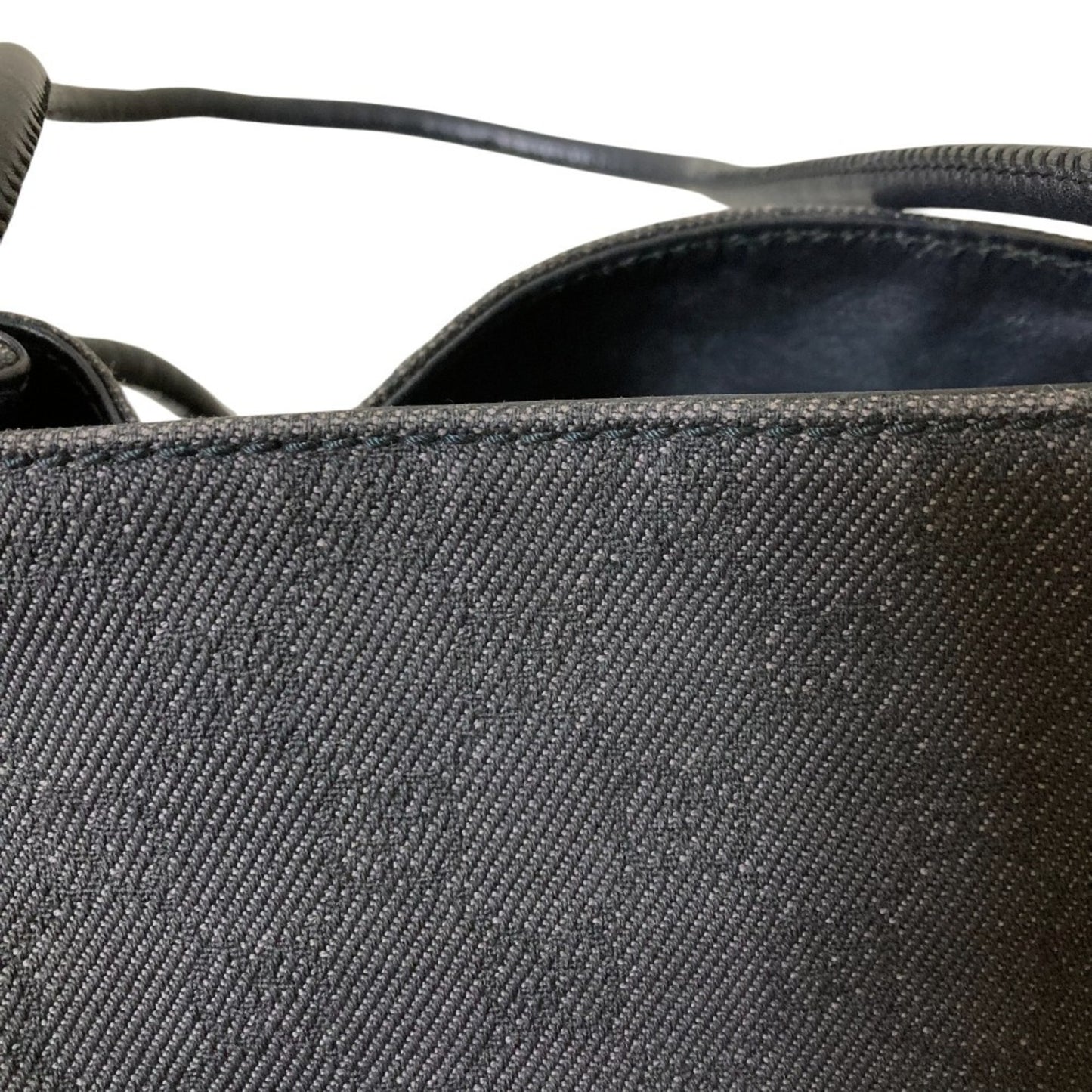 Gucci Gg Denim Canvas Tote Bag With Leather Handles