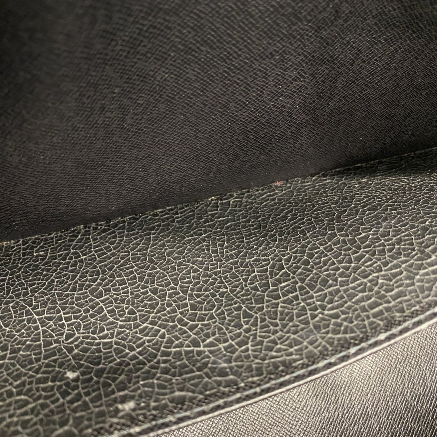 Louis Vuitton Epi Sac Triangle Handbag M52092 Noir