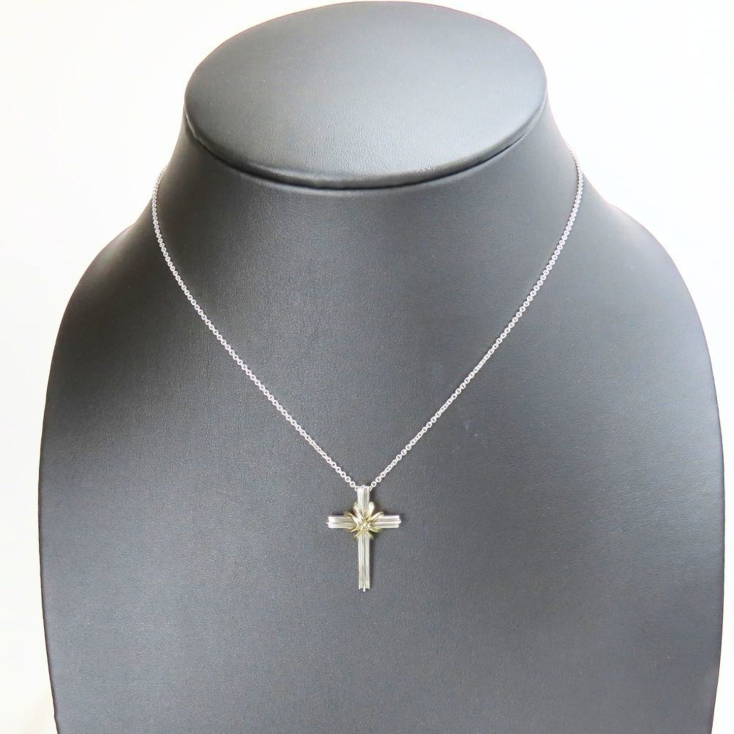 Tiffany Necklace Signature Cross Silver 925 K18Yg Approx. 7.8G Yellow Gold Combination