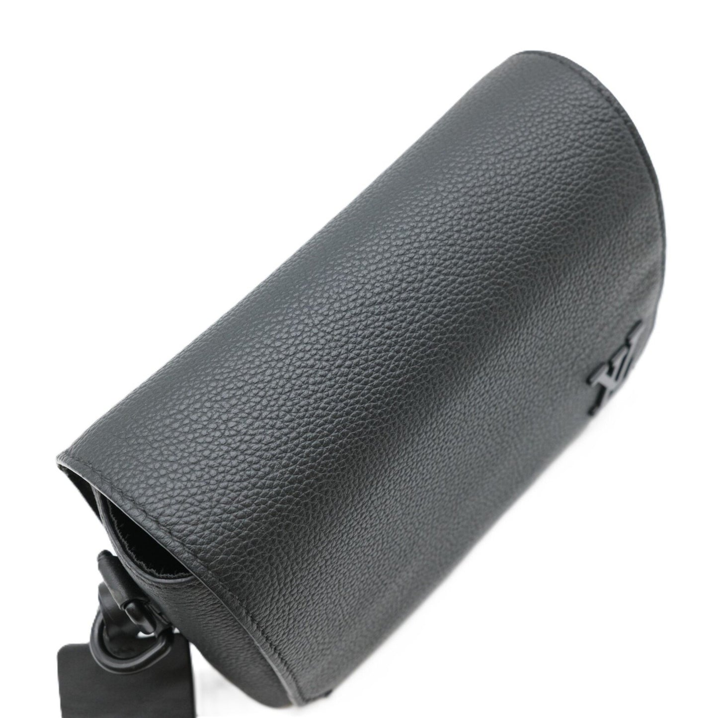 Louis Vuitton Louis Vuitton Fastline Wearable Wallet Lv Aerogram Shoulder Bag Cowhide Leather Black