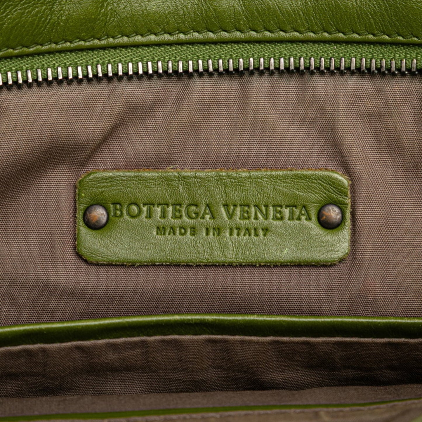 Bottega Veneta Intrecciato Crossbody Shoulder Bag In Green Leather