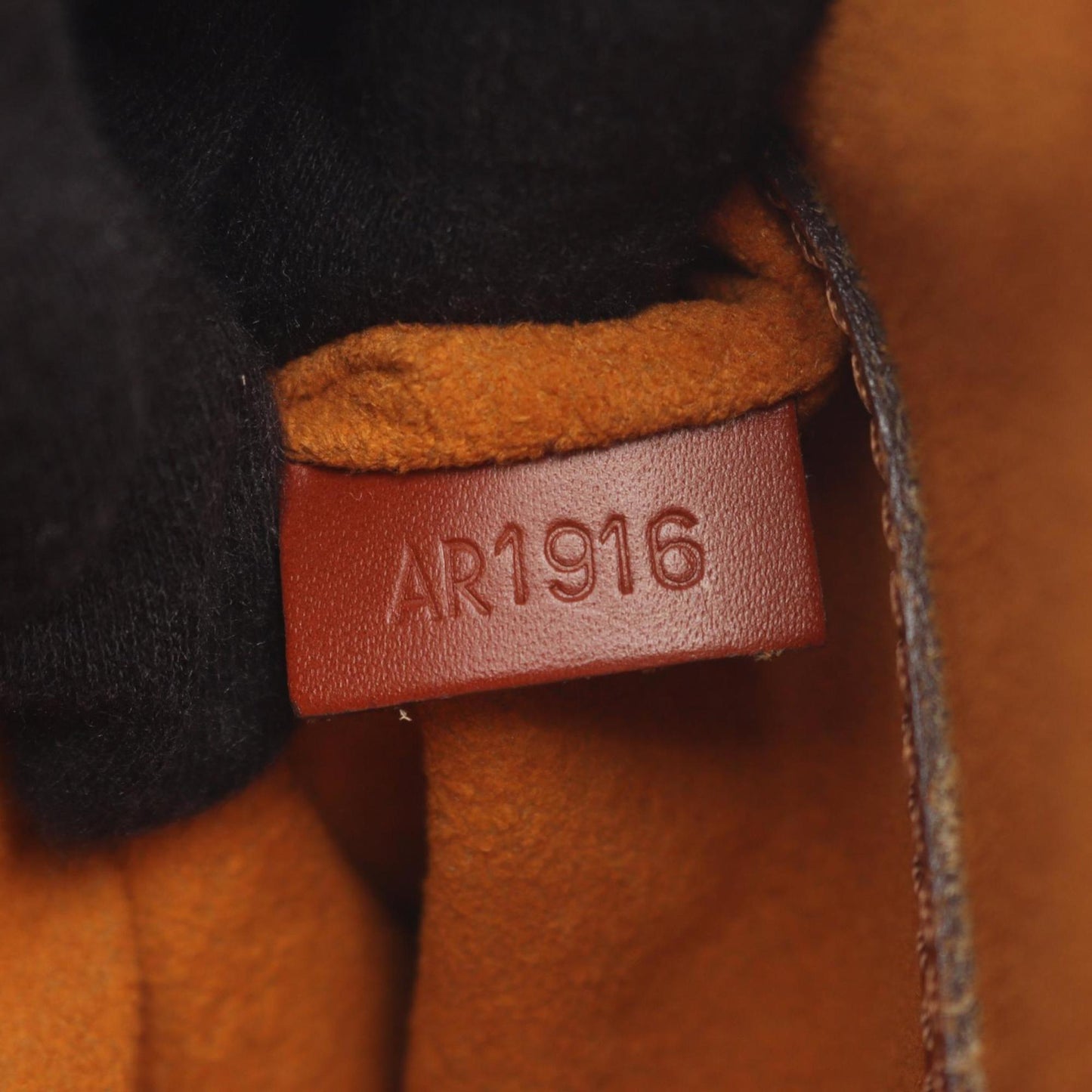 Louis Vuitton Alma Epi Kenya Brown Leather Handbag