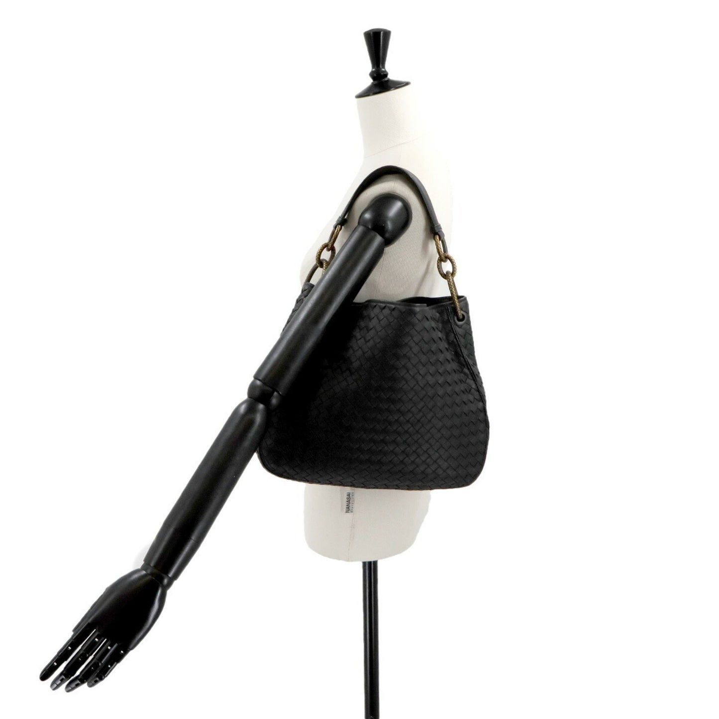 Bottega Veneta Intrecciato Loop Hobo Shoulder Bag In Black Leather