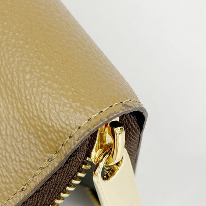 Louis Vuitton Monogram Giant Reverse Zippy Wallet M69353 Brown