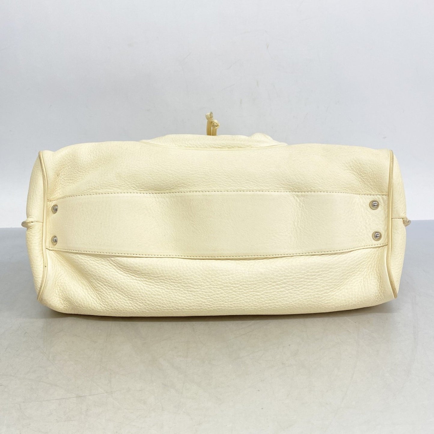 Salvatore Ferragamo Gancini Leather Handbag In Ivory