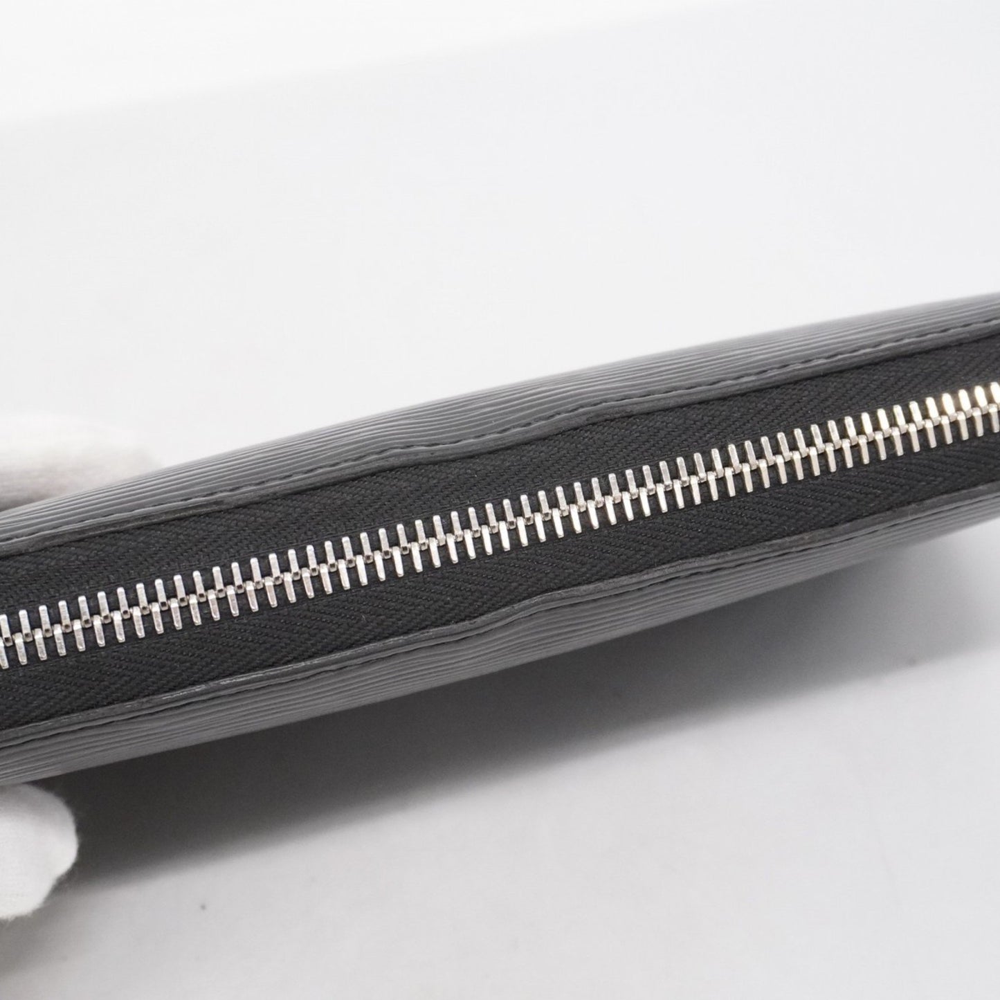 Louis Vuitton Epi Zippy Wallet M61857 Noir