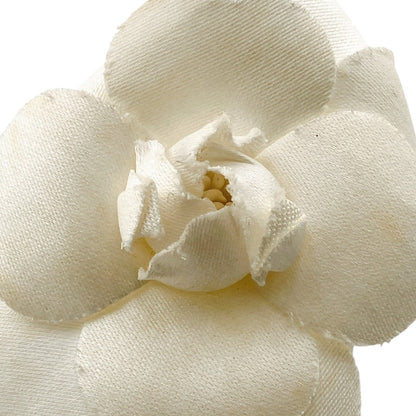 Chanel Brooch Cotton Cotton White Corsage Camelia Women