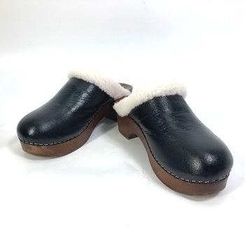 Chanel Sandals ?32594 Leather Black 23N Mouton Clogs Cc Coco Mark 38