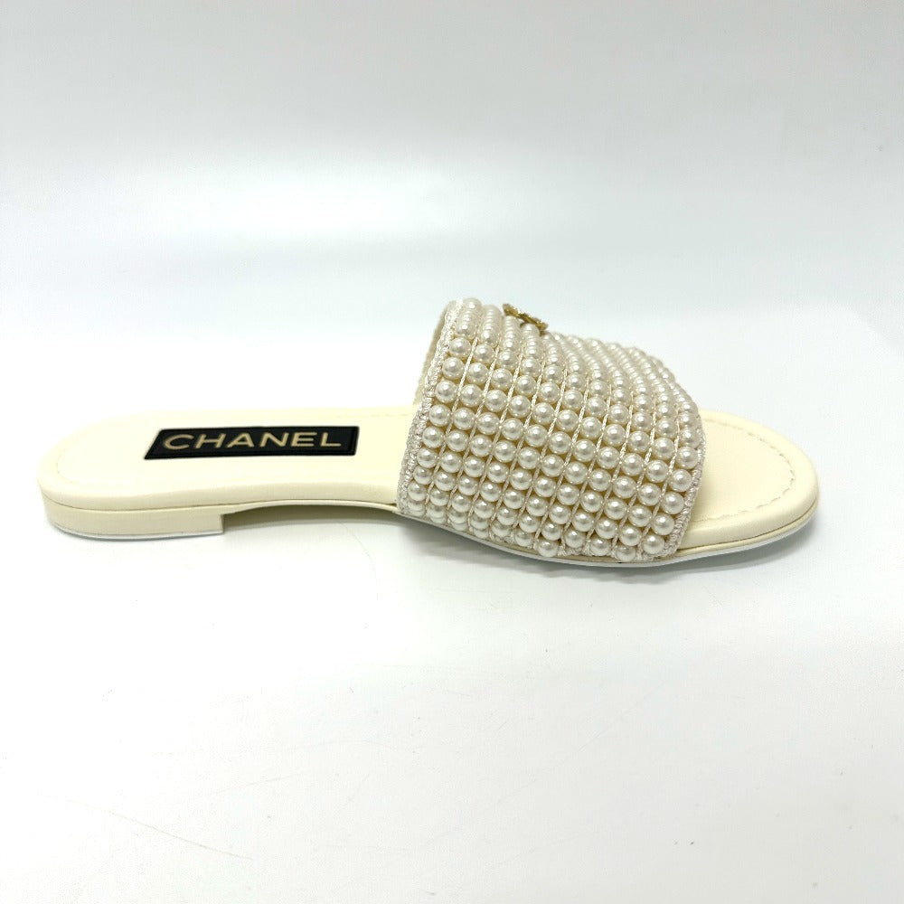 Chanel Sandals G46302B Leather White 25P Faux Pearl Coco Mark 36C