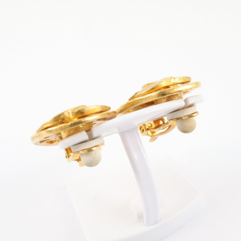 Chanel Earring Plated Gold Gold Vintage Oval Women