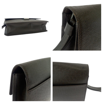 Louis Vuitton Business Bag M30786 Taiga Brown Silver Metal Business Bag Clutch Bag Taiga Selenga