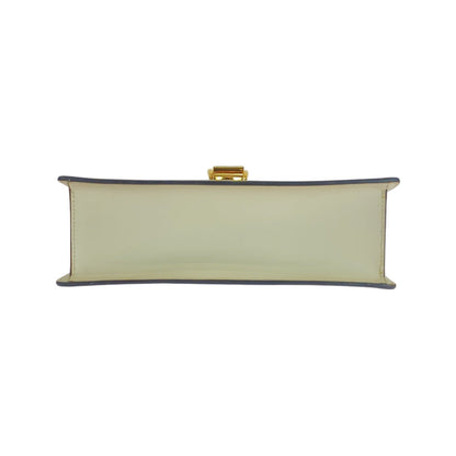 Gucci Shoulder Bag 421882 Leather Ivory White Gold Metal Shoulder Bag Sherry Line Silvi Women