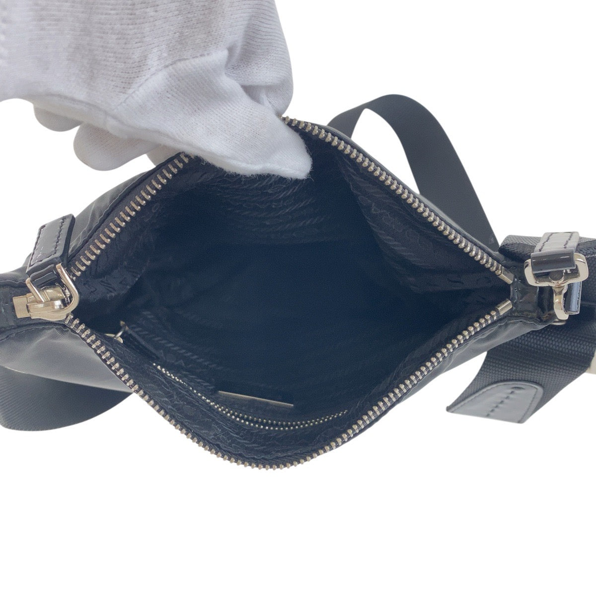 Prada Shoulder Bag Nylon, Enamel Black Shoulder Bag Pochette Test Triangle With Logo Women