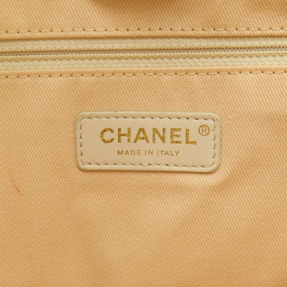 Chanel Tote Bag Tweed White Deauville Mm Gold Metal Women