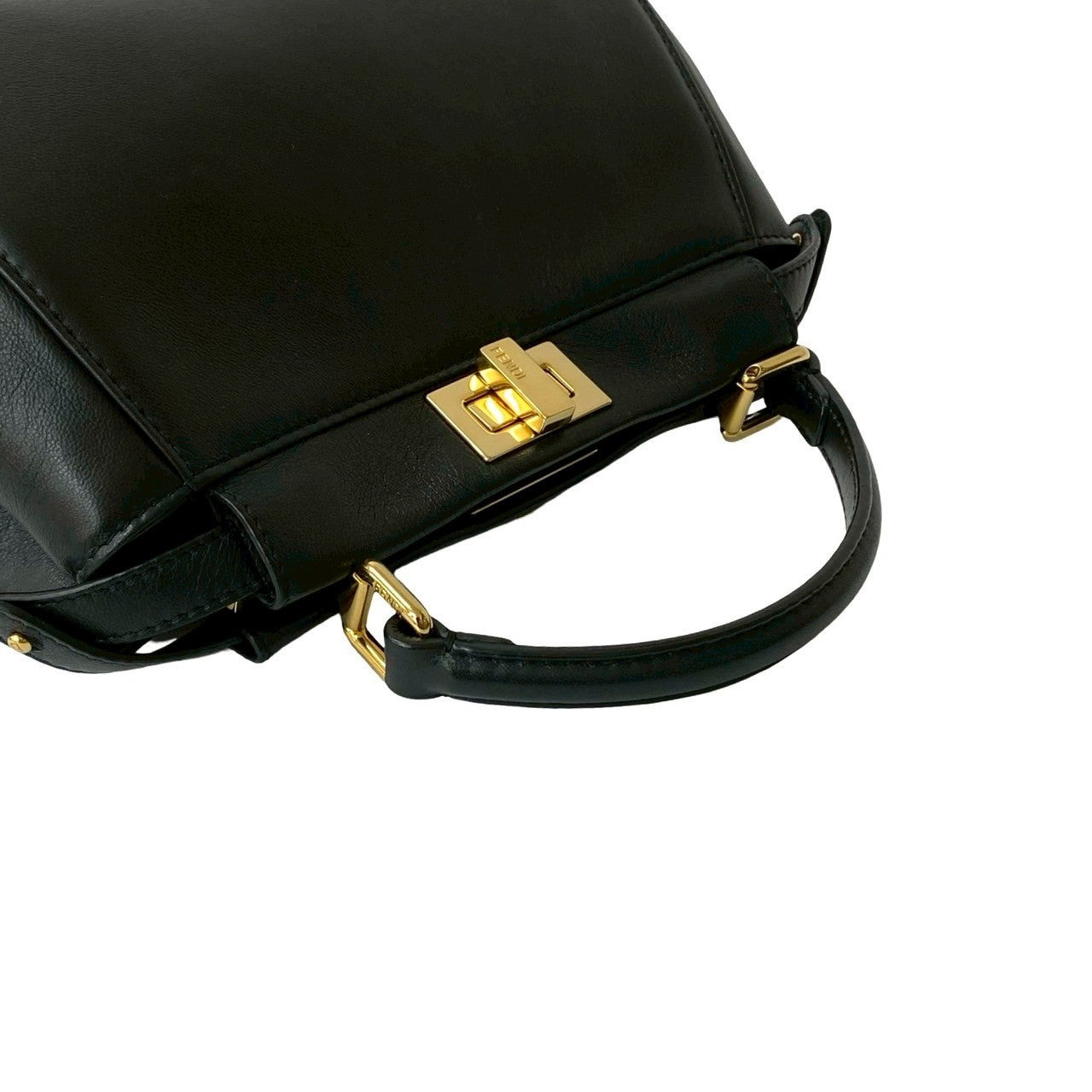 Fendi Shoulder Bag Leather Black Pea Curve