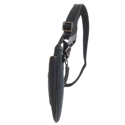 Hunting World Shoulder Bag Canvas Black Logo Women