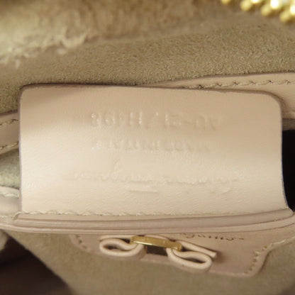 Salvatore Ferragamo Shoulder Bag Leather White Vara Ribbon