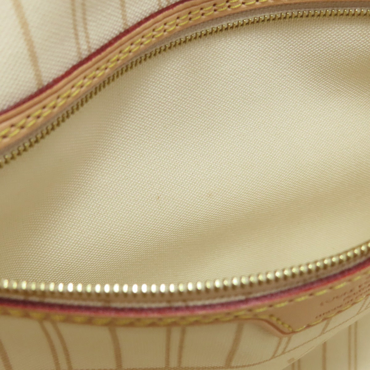 Louis Vuitton Tote Bag N41361 Damier Canvas White Neverfull Mm
