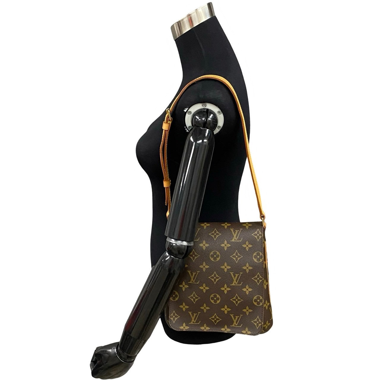 Louis Vuitton Shoulder Bag M51258 Leather Brown Monogram Musette Salsa Short