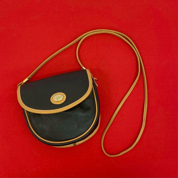 Gucci Shoulder Bag Leather Black Gucci Plus Women