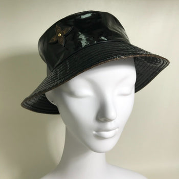 Louis Vuitton Hat M77020 Enamel Black Monogram Flower Bob Rainey Day Unisex(Unisex)