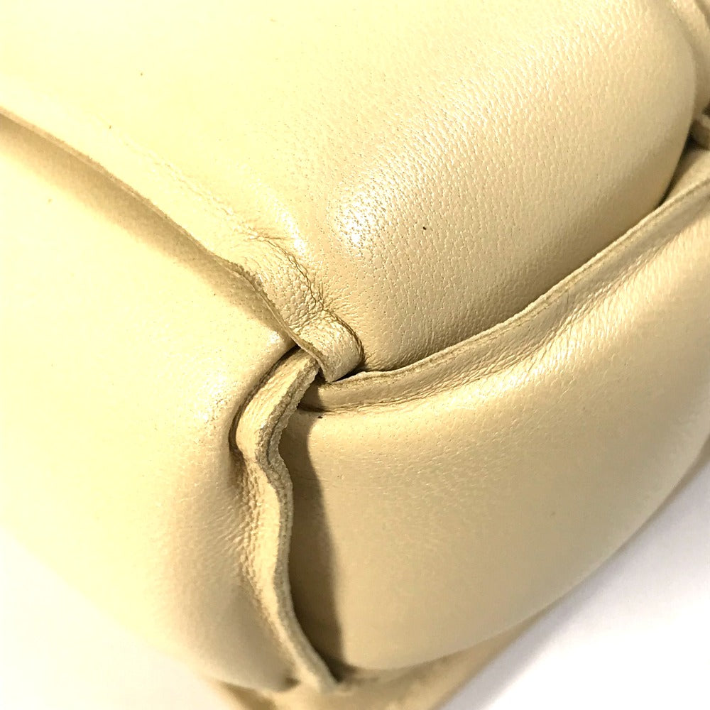 Bottegaveneta Shoulder Bag 717506 Leather Beige Padded Cassette Women