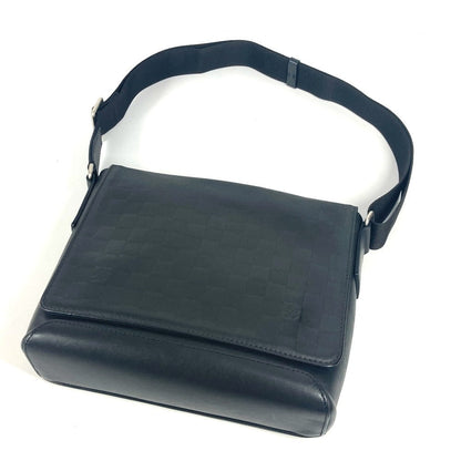 Louis Vuitton Shoulder Bag N41033 Damier Anfini Leather Black Damier Anfini District Pm