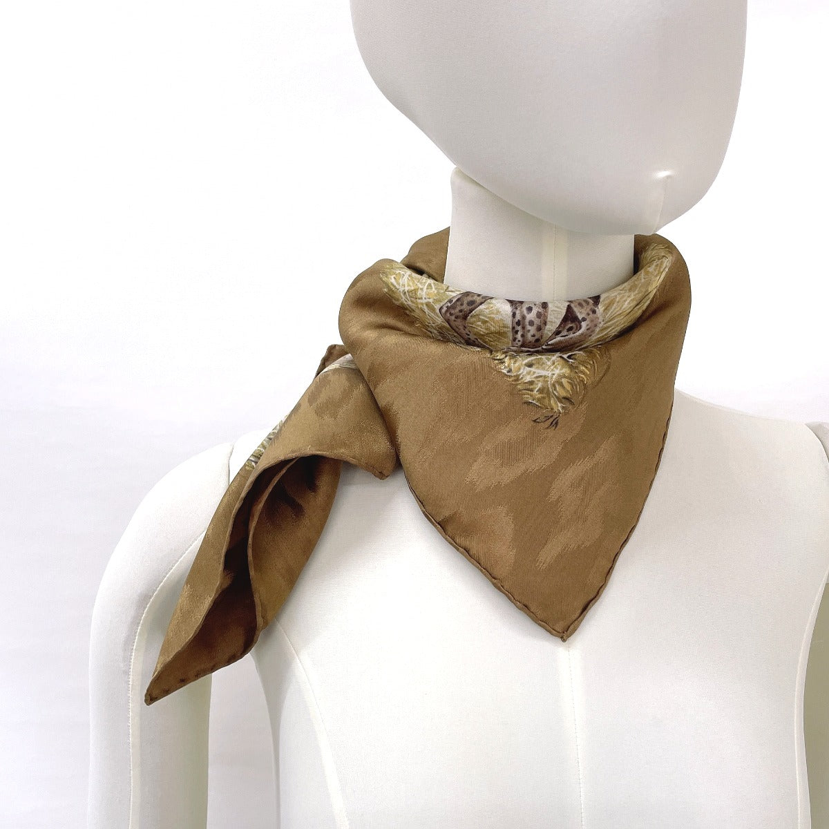 Hermes Scarf Silk, 100% Silk Brown Kenya Kenya Animal Carre 90 Women