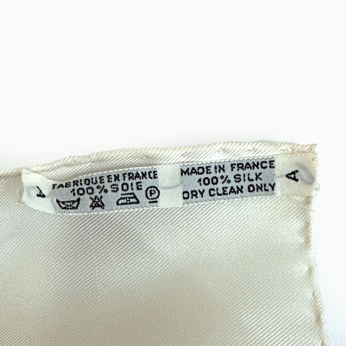 Hermes Scarf Silk, 100% Silk White Les Rubans Du Cheval Horse Ribbon Decoration Carre 90