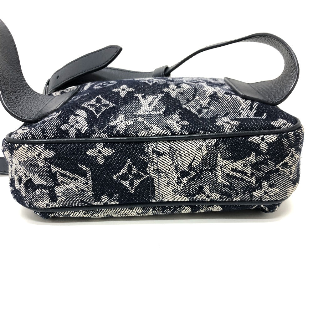 Louis Vuitton Sling Bag M57281 Canvas Navy Monogram Tapestry Bum Back Mens