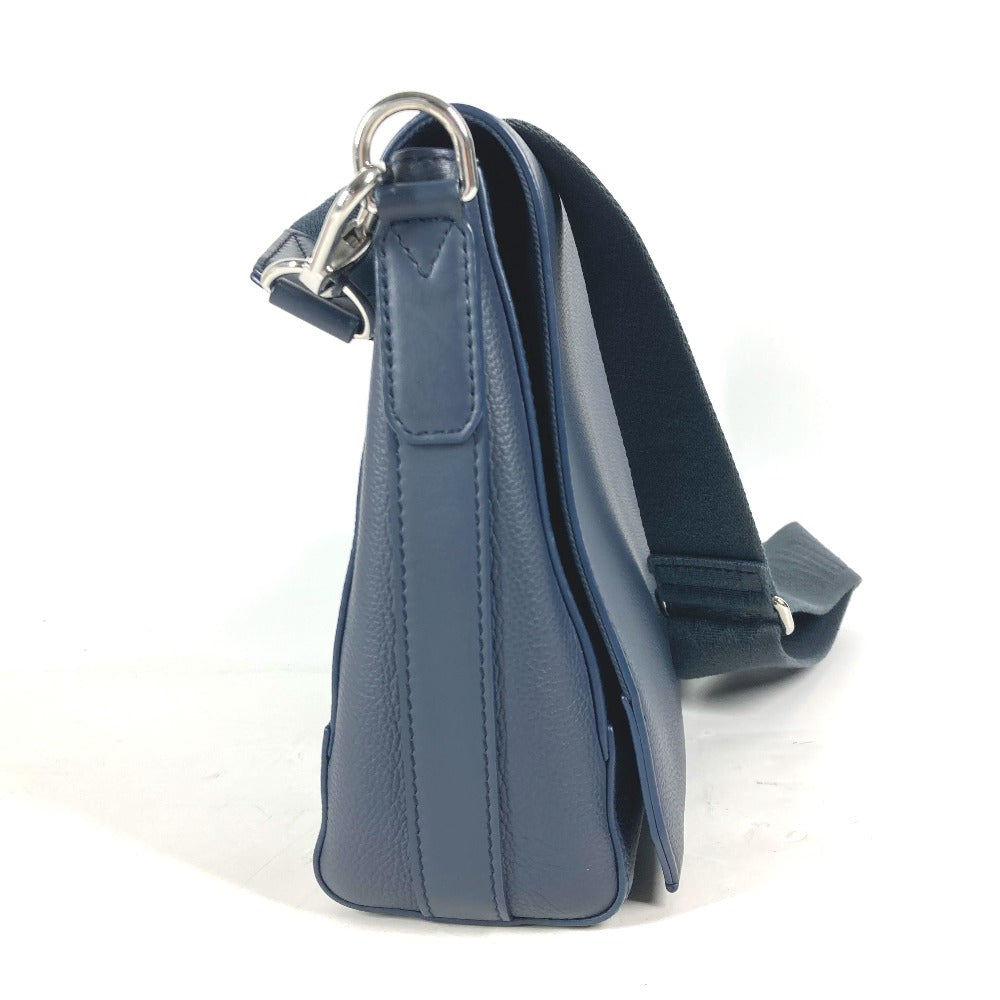 Louis Vuitton Shoulder Bag M21363 Cowhide Leather Navy Lv Aerogram Takeoff Messenger Mens