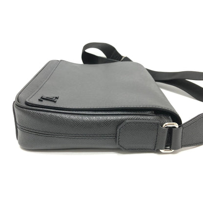 Louis Vuitton Shoulder Bag M30850 Taiga Leather Black Taiga District Pm Nv3 Mens