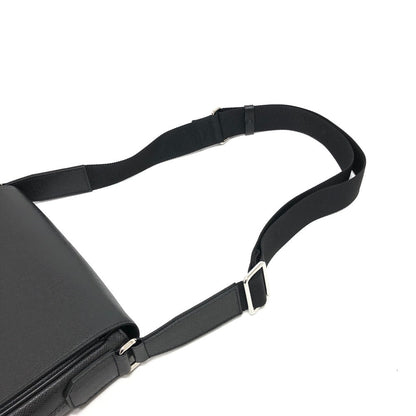 Louis Vuitton Shoulder Bag M30850 Taiga Leather Black Taiga District Pm Nv3 Mens