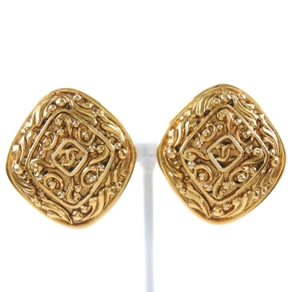 Chanel Earring Plated Gold Gold Vintage Rhombus Coco Mark Women Secondhand