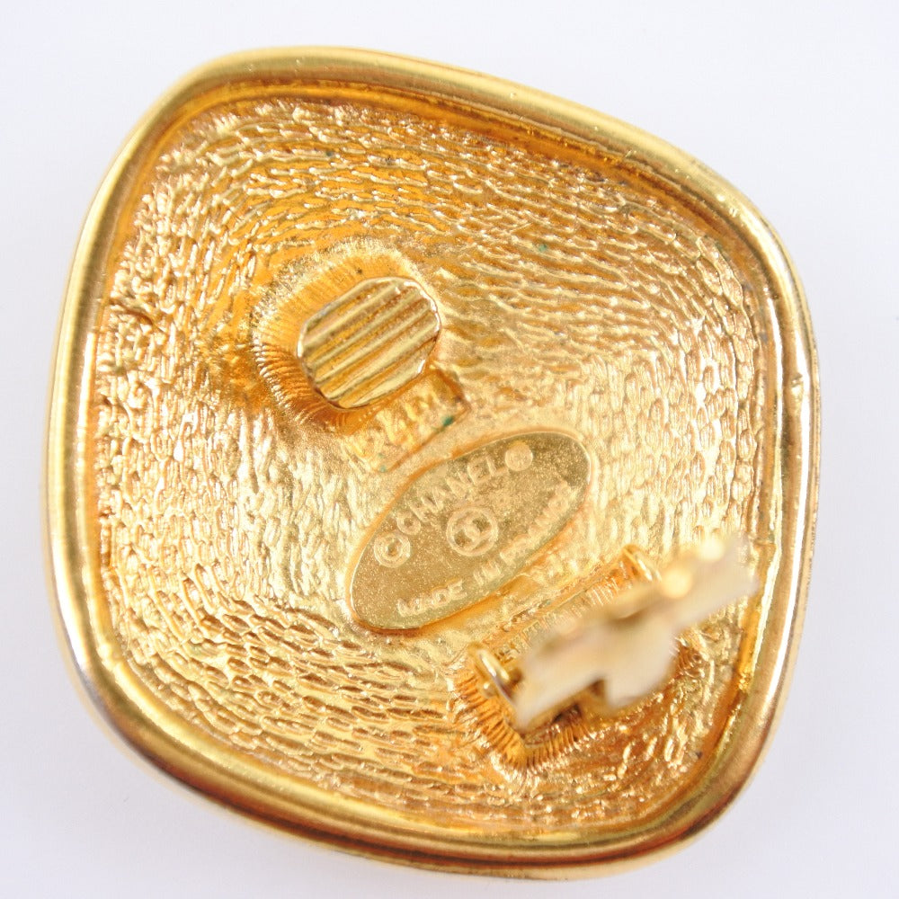 Chanel Earring Plated Gold Gold Vintage Rhombus Coco Mark Women Secondhand