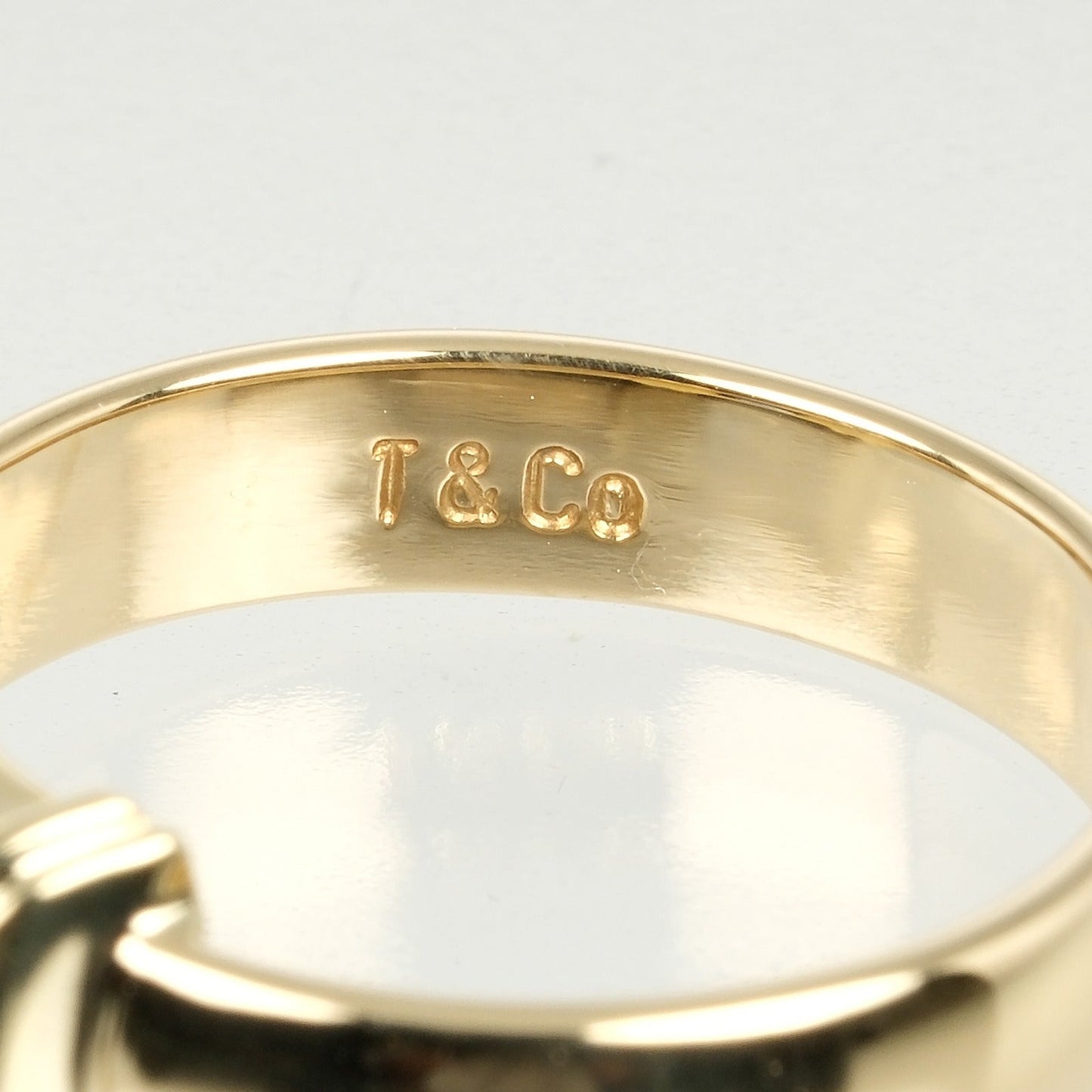 Tiffany&Co. Ring K18 Yellow Gold, Sapphire Gold Cushion
