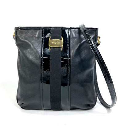 Salvatore Ferragamo Shoulder Bag Ee-21-E196 Enamel / Leather Black Vala Patent/Crossbody Women