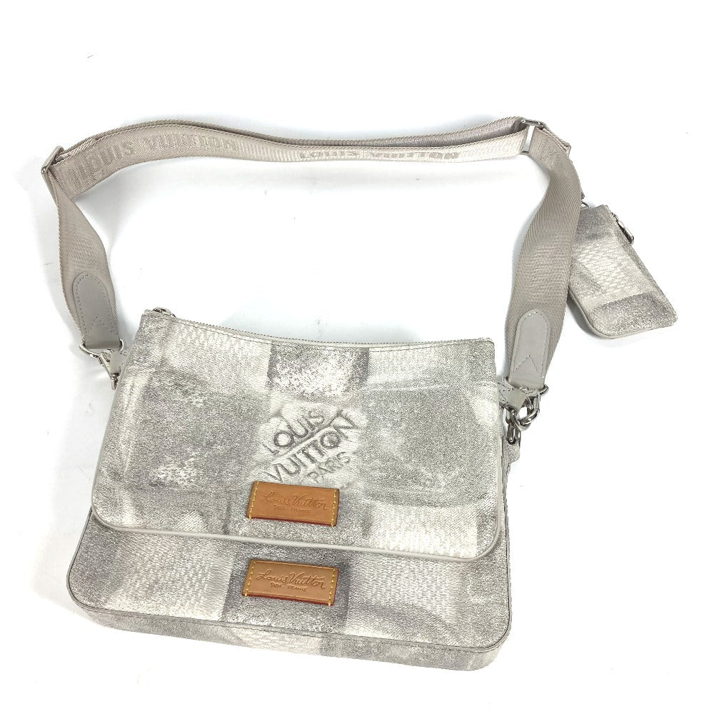 Louis Vuitton Shoulder Bag N50068 Canvas, Damier Salt Canvas Gray Damier Salt Trio Messenger Mens