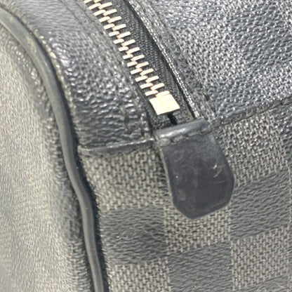 Louis Vuitton Pouch N47625 Damier Grafitto Canvas Black Damier Grafitte C Cracking Pouch Mens
