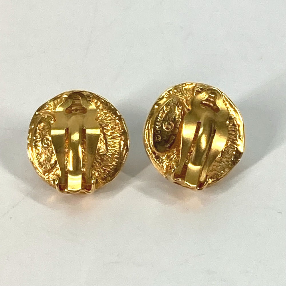 Chanel Earring Metal Gold Vintage Round Logo Fake Pearl Women