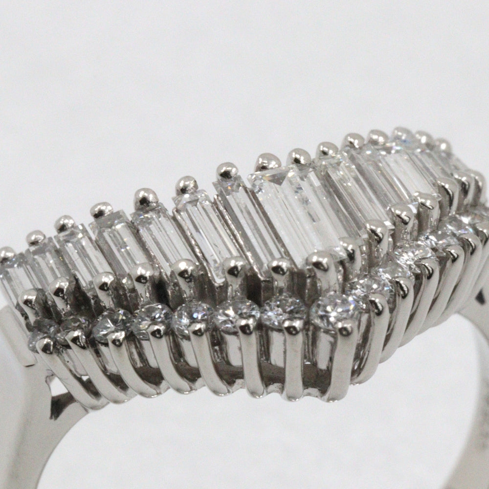 Jewelry Ring Pt900Platinum, Diamond Silver V Character Women