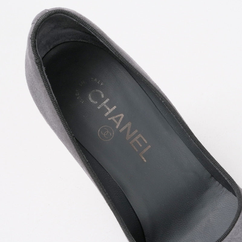 Chanel Pumps G28700 Leather Gray / Black Women 35 1/2C