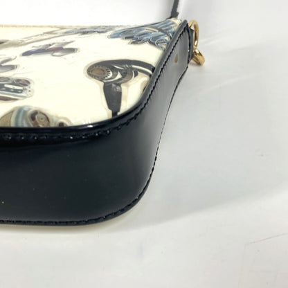 Louis Vuitton Shoulder Bag M90928 Patent Leather White Vernis Sticker Pochette Accessoires