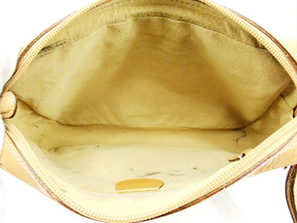 Gucci Clutch Bag Beige