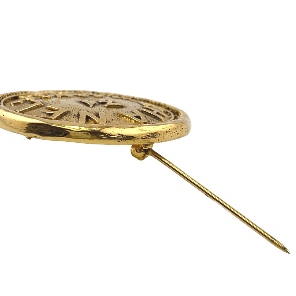 Chanel Brooch Gold Plated Gold 31 Rue Cambon 1135 Women